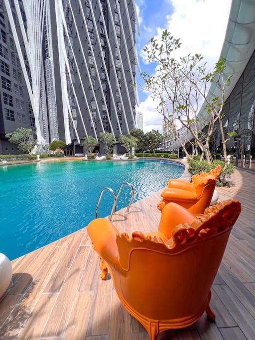 Modern Suites At Arte Mont Kiara By Iconique Kuala Lumpur Exterior foto