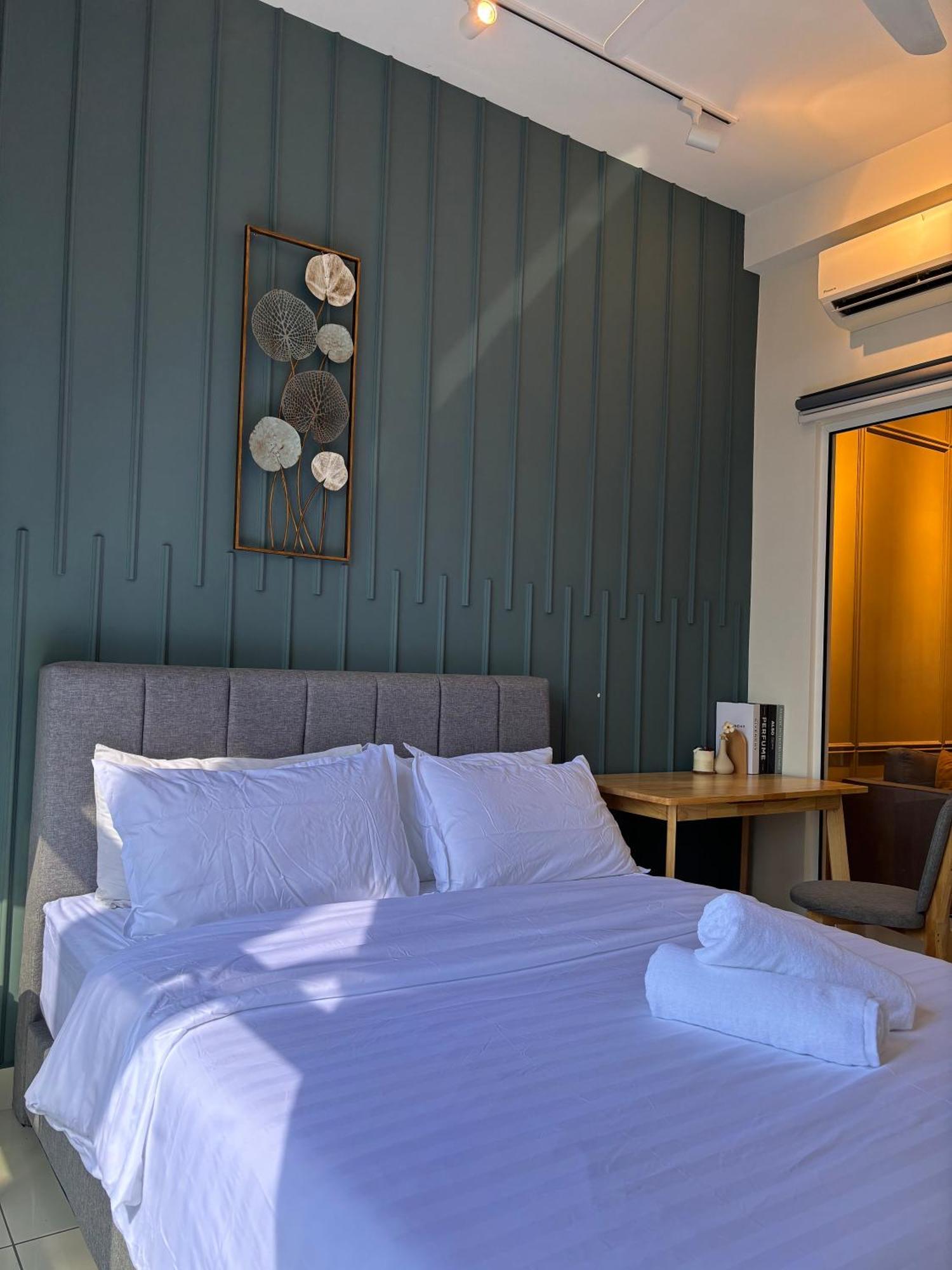 Modern Suites At Arte Mont Kiara By Iconique Kuala Lumpur Quarto foto